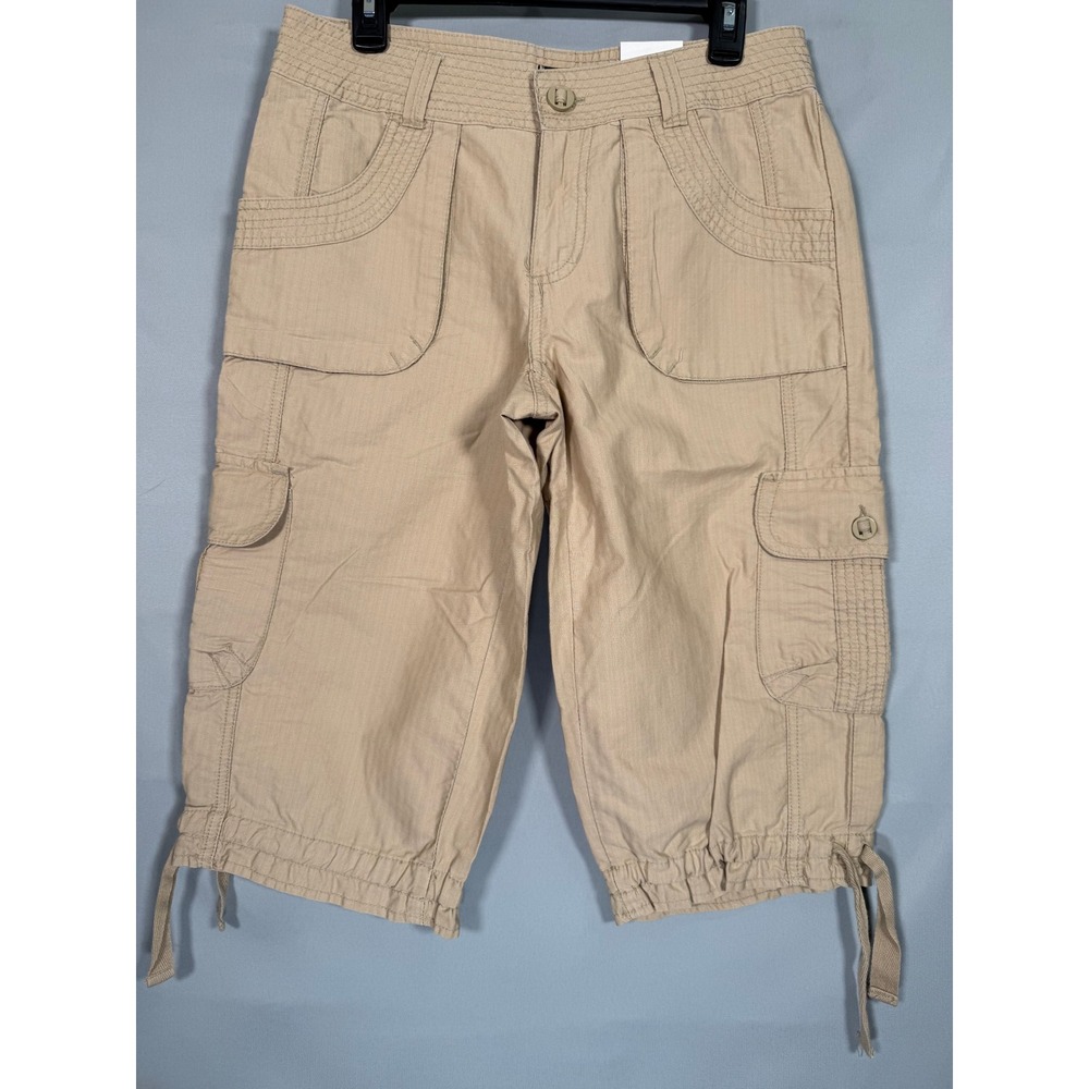 a.n.a. NWT New Approach Women Tan Khaki Cargo Capri Pants Size 4 Cotton Utility‎